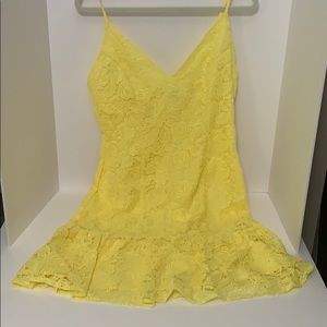 BB Dakota Women's RSVP Gisel V-Neck Lace Dress